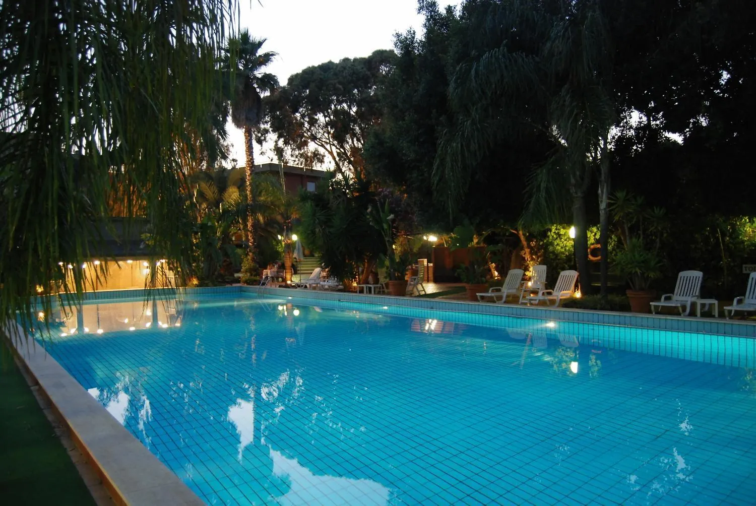 Garden Hotel Сан-Джованни-ла- Пунт Италия