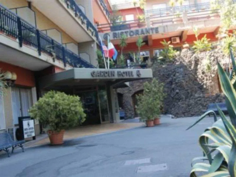 Garden Hotel Сан-Джованни-ла- Пунт Гостевой дом